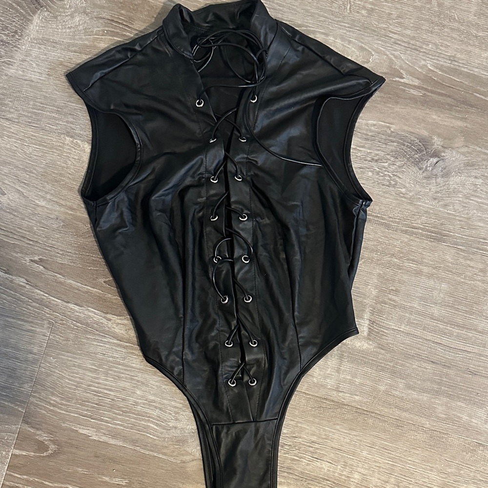 Black Rave Festival Sleeveless Leather Lace-Up Bodysuit Small